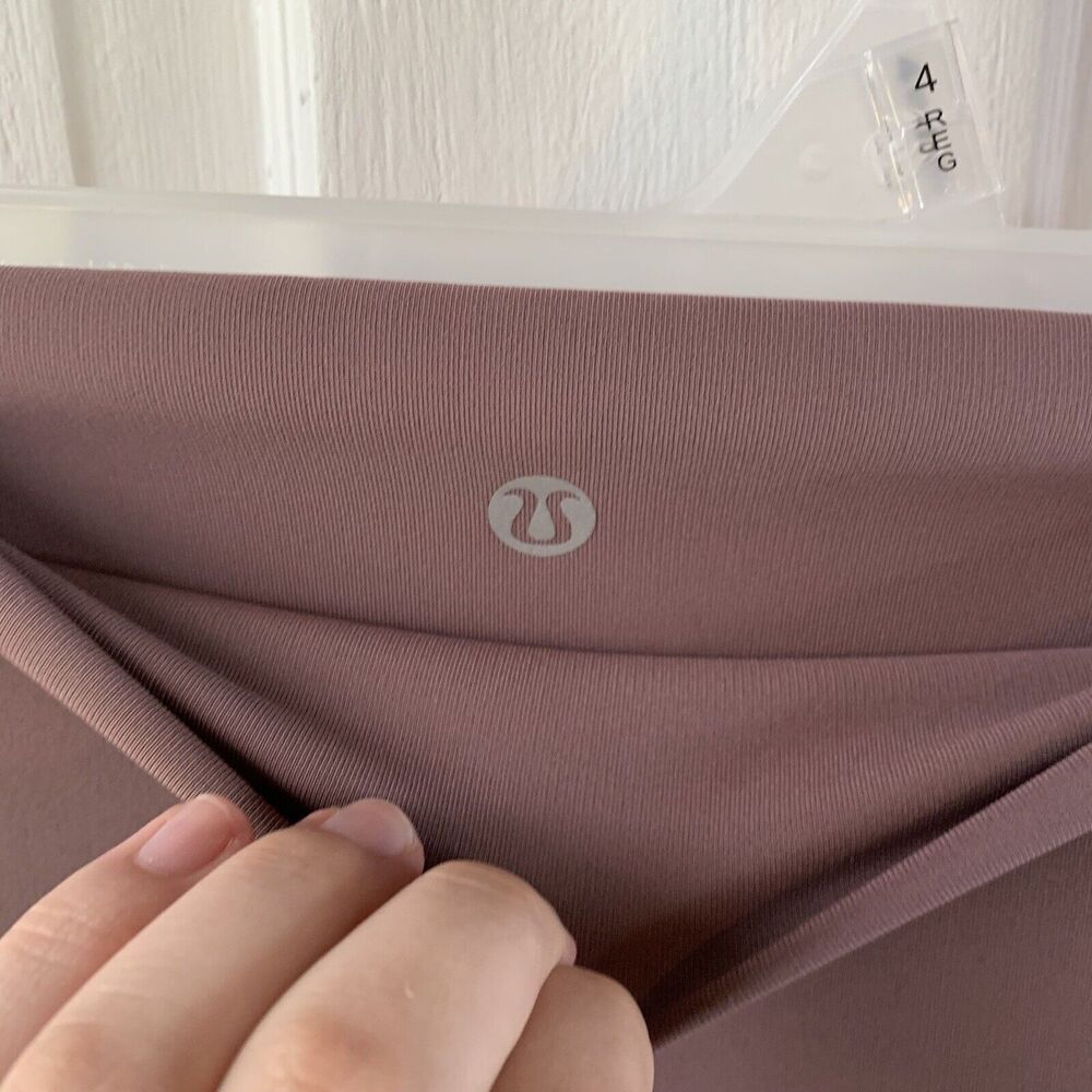 Lululemon Wunder Under Crop Leggings Womens 2 23" Inseam Roll Down Scallop Hem - Picture 4 of 6